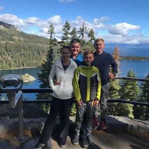 Meet your Posher, Ana